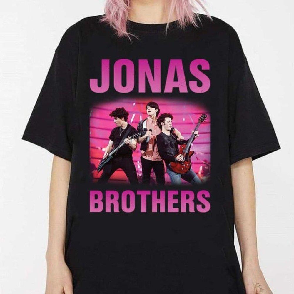 Jonas Brothers Shirt, Jonas Concert Shirt, Kevin, Joe Nick Jonas Graphics Tee